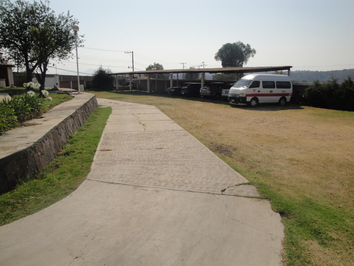 Hotel Los Sauces Villa Del Carbon Exterior photo