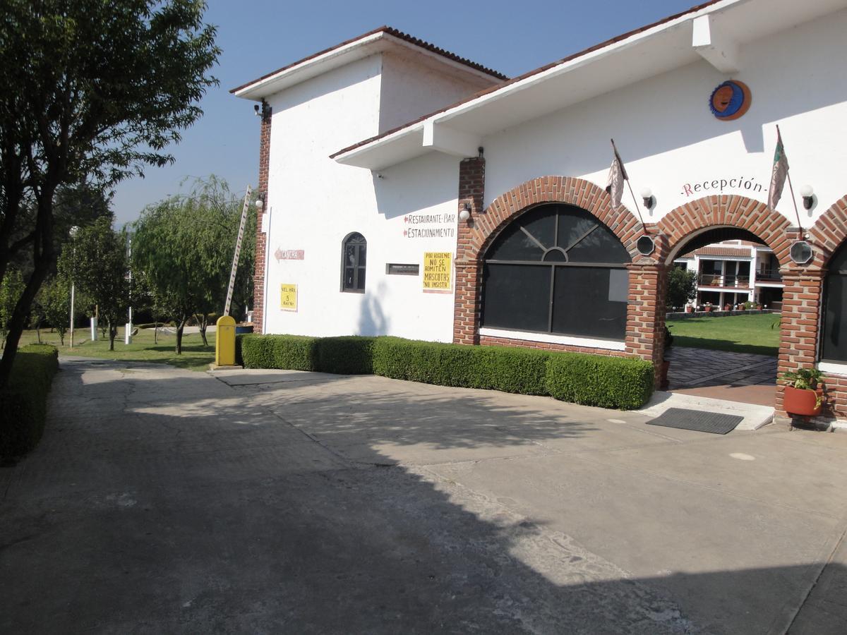 Hotel Los Sauces Villa Del Carbon Exterior photo