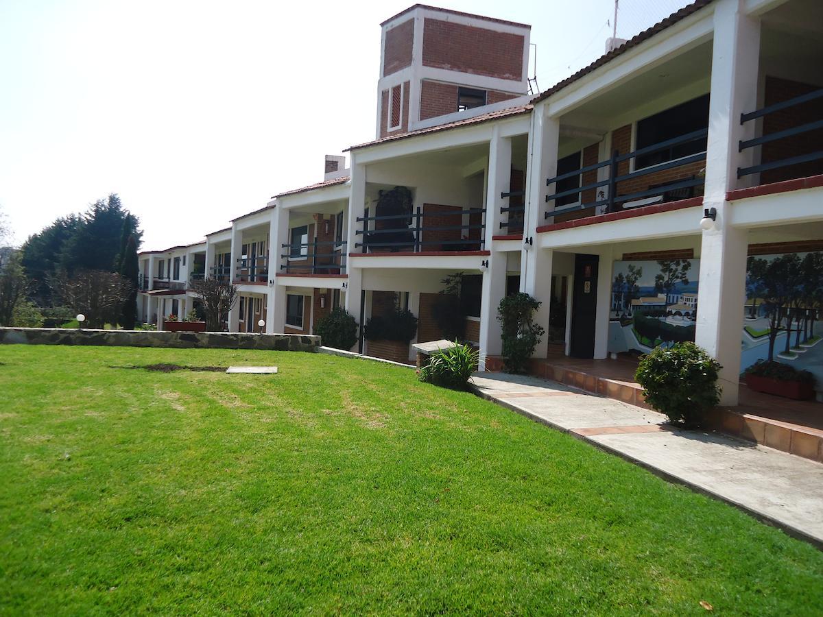 Hotel Los Sauces Villa Del Carbon Exterior photo